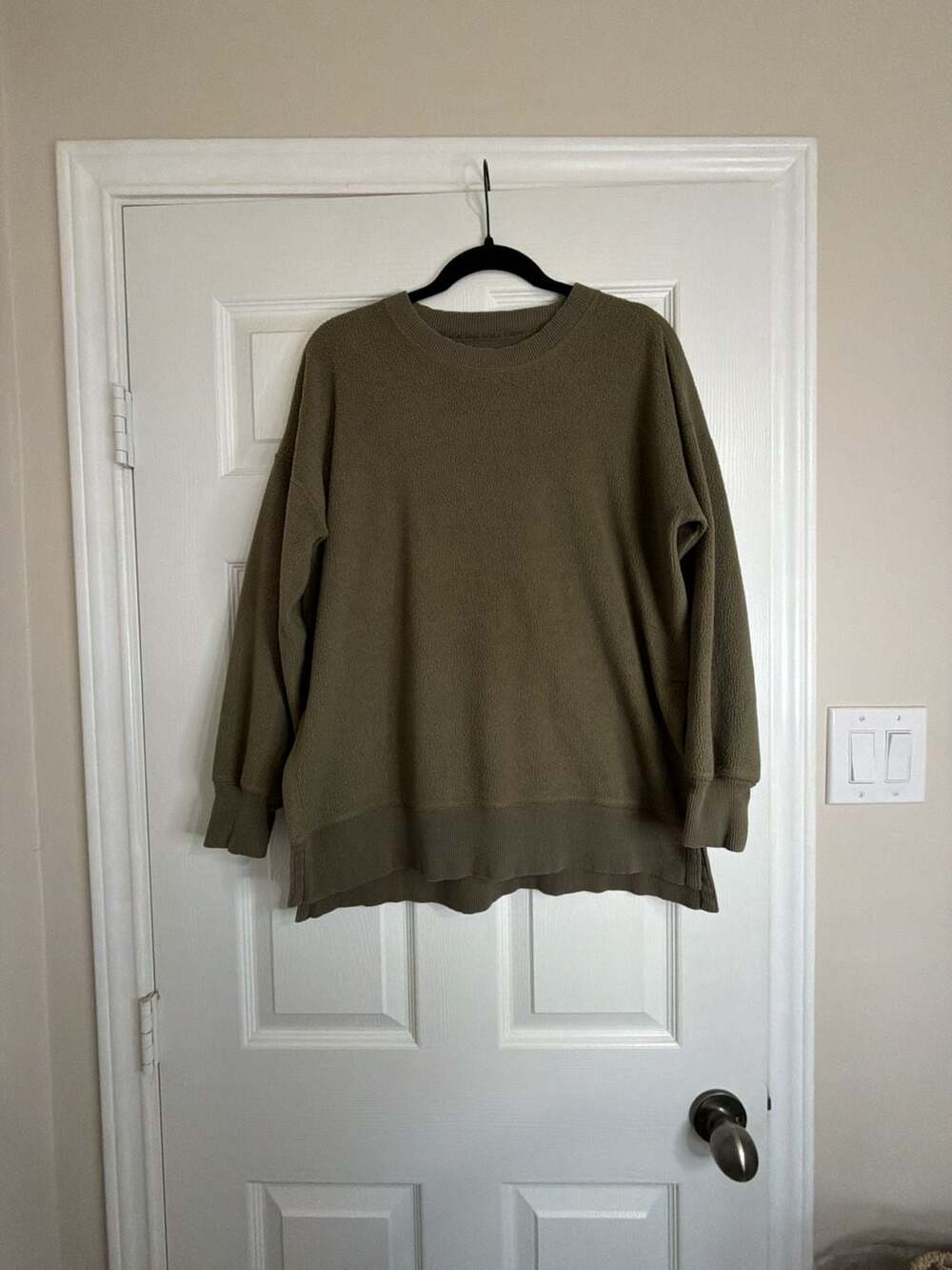 Aerie Olive Green Fleece Crewneck Sweatshirt Size XS